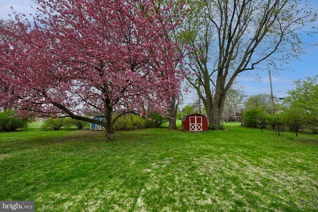 164 E ROSEVILLE RD, Lancaster, PA 17601