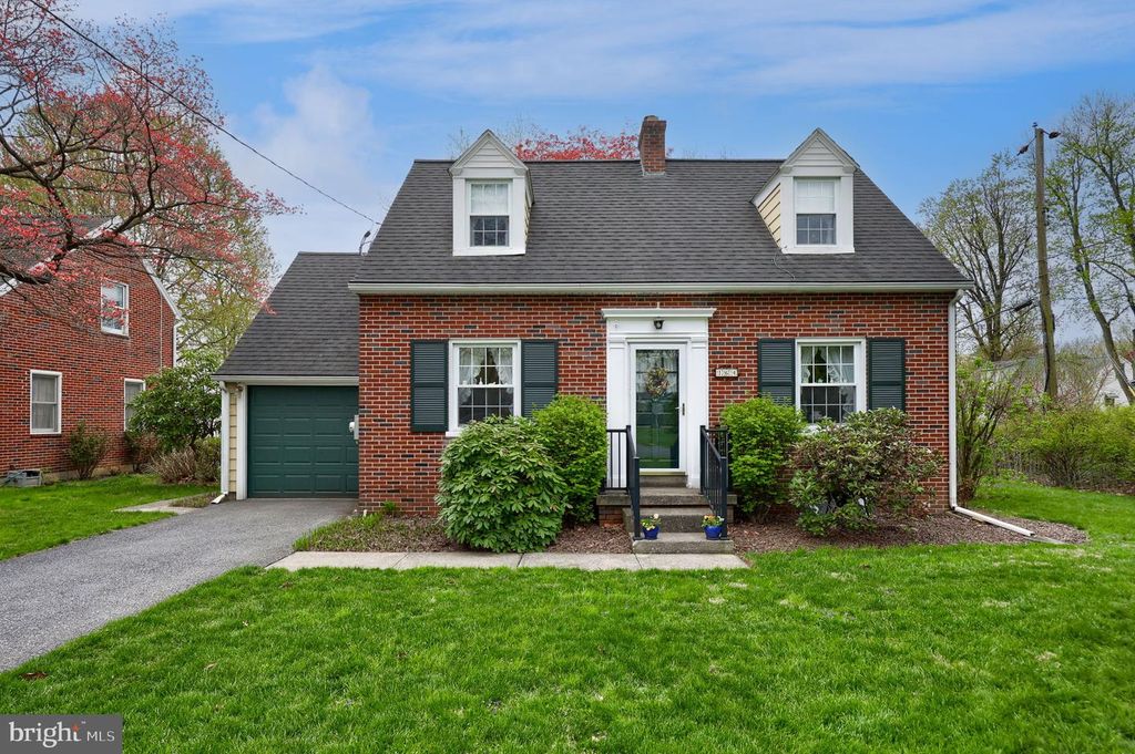 164 E ROSEVILLE RD, Lancaster, PA 17601