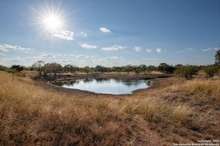 12805 Blackjack Rd, Mason, TX 76842