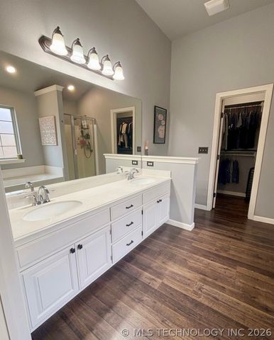 1406 E 145th Street S, Glenpool, OK 74033