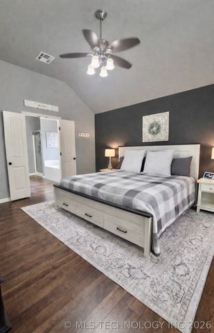 1406 E 145th Street S, Glenpool, OK 74033