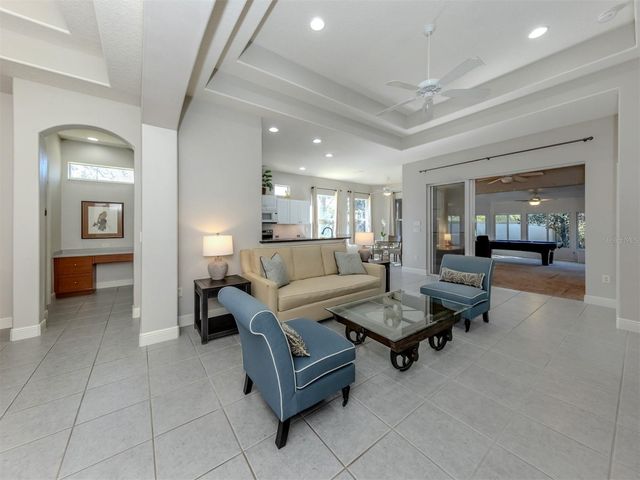 111 WAYFOREST DRIVE, Venice, FL 34292