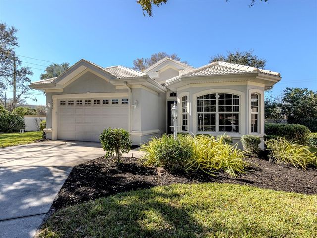 111 WAYFOREST DRIVE, Venice, FL 34292