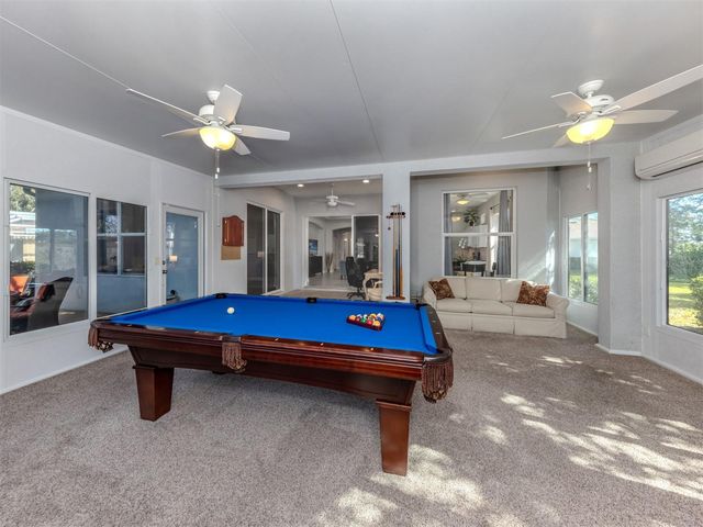 111 WAYFOREST DRIVE, Venice, FL 34292