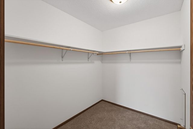 20 94th Circle NW 203NW, Coon Rapids, MN 55448