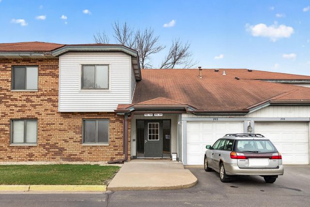 20 94th Circle NW 203NW, Coon Rapids, MN 55448