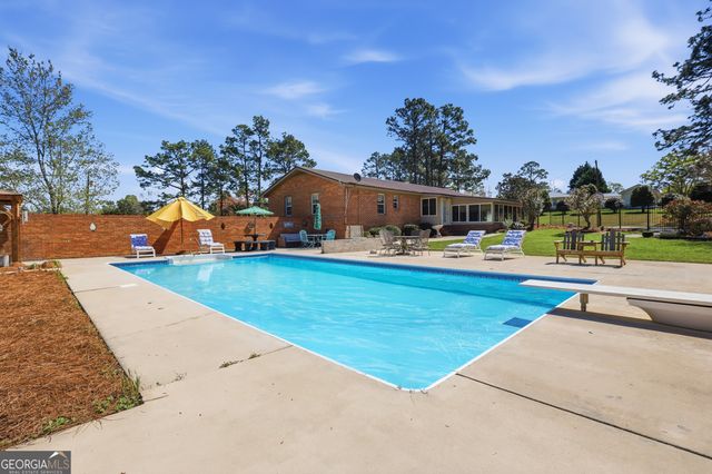 333 Rainbow Ridge, Swainsboro, GA 30401