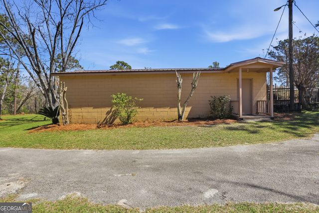 333 Rainbow Ridge, Swainsboro, GA 30401