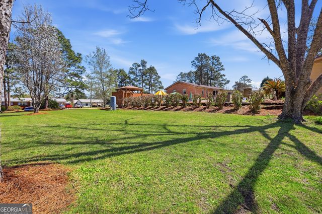 333 Rainbow Ridge, Swainsboro, GA 30401