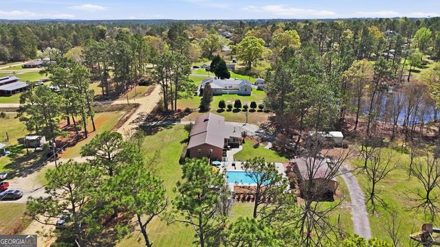 333 Rainbow Ridge, Swainsboro, GA 30401