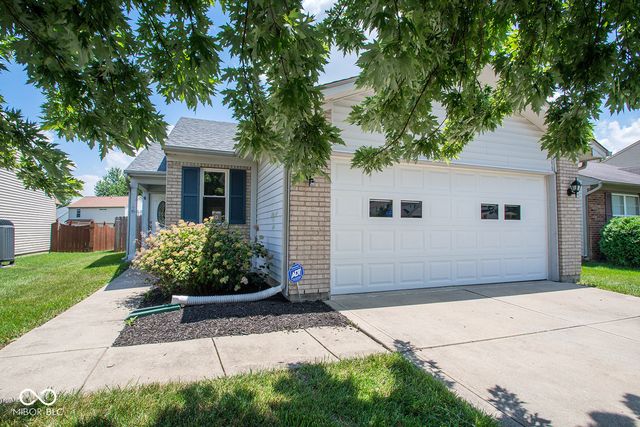 6091 Parrington Drive, Indianapolis, IN 46236
