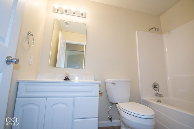 6091 Parrington Drive, Indianapolis, IN 46236