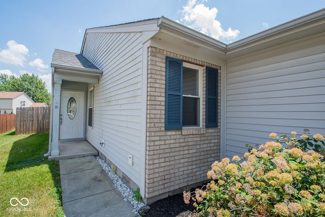 6091 Parrington Drive, Indianapolis, IN 46236
