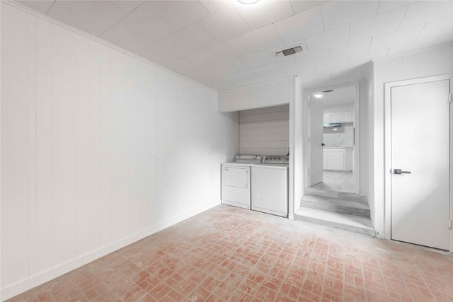 2503 Bois D Arc Street, Commerce, TX 75428
