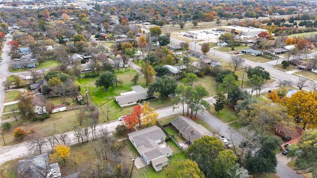 2503 Bois D Arc Street, Commerce, TX 75428
