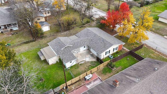 2503 Bois D Arc Street, Commerce, TX 75428