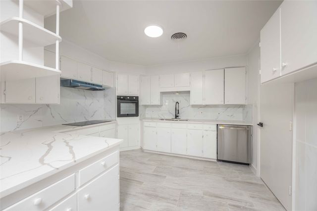 2503 Bois D Arc Street, Commerce, TX 75428