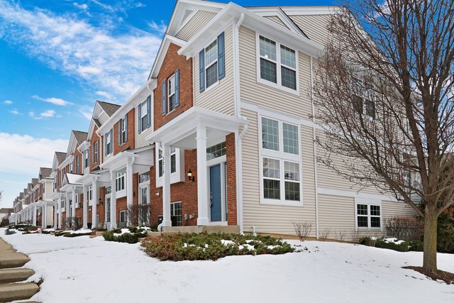 3210 Neubauer Circle, Lindenhurst, IL 60046