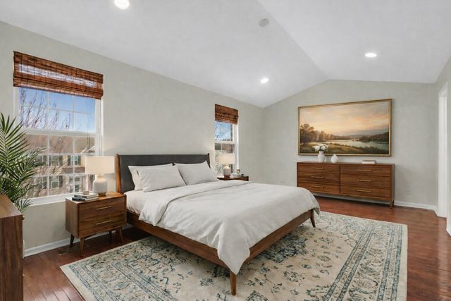 3210 Neubauer Circle, Lindenhurst, IL 60046