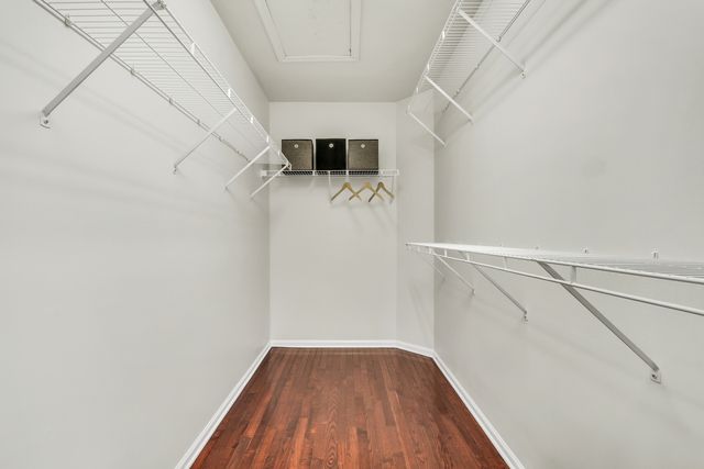 3210 Neubauer Circle, Lindenhurst, IL 60046