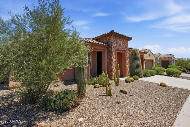 8180 W SILVER SPRING Way, Florence, AZ 85132