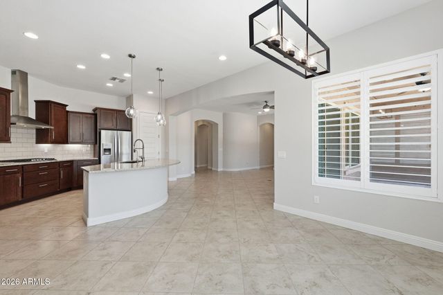 8180 W SILVER SPRING Way, Florence, AZ 85132