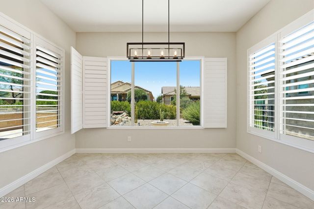 8180 W SILVER SPRING Way, Florence, AZ 85132