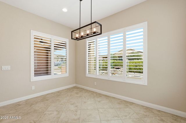 8180 W SILVER SPRING Way, Florence, AZ 85132