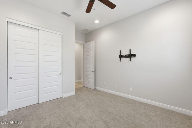 8180 W SILVER SPRING Way, Florence, AZ 85132