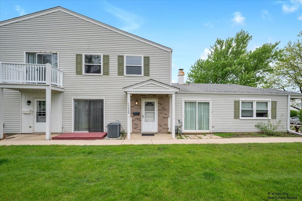 142 ANN Court B, Bartlett, IL 60103