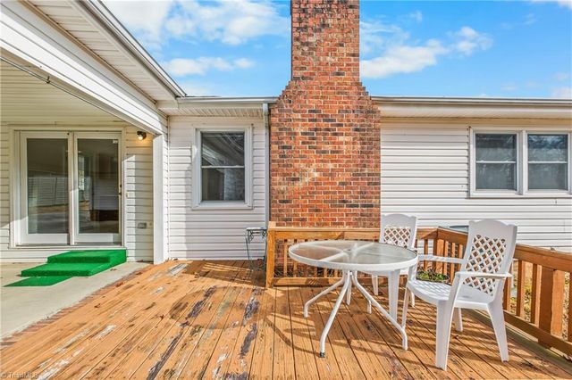 209 Rivermeade Drive, Archdale, NC 27263