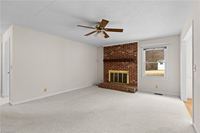 209 Rivermeade Drive, Archdale, NC 27263