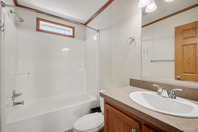 2700 Shimmons Road 177, Auburn Hills, MI 48326