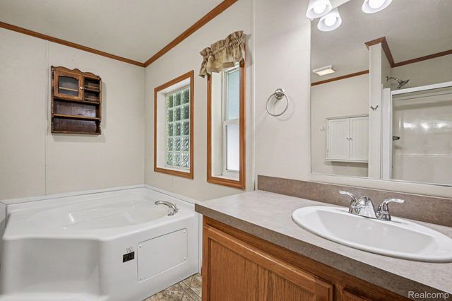 2700 Shimmons Road 177, Auburn Hills, MI 48326