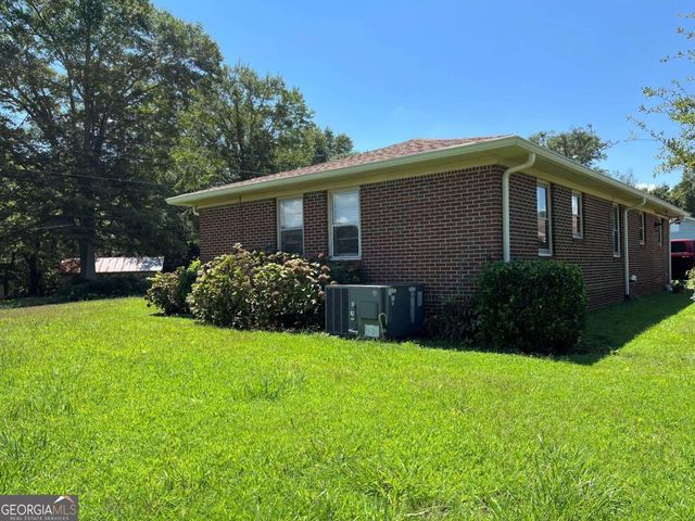 1496 Railroad Avenue, Sugar Hill, GA 30518