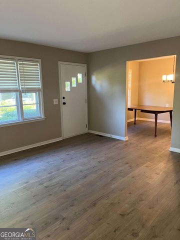 1496 Railroad Avenue, Sugar Hill, GA 30518