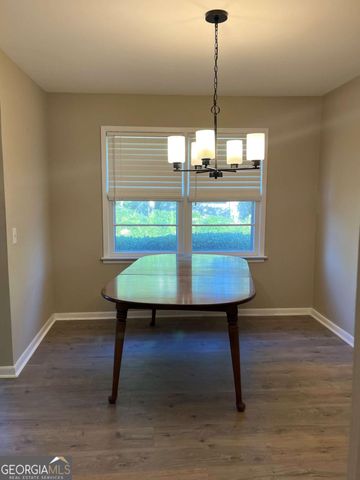 1496 Railroad Avenue, Sugar Hill, GA 30518