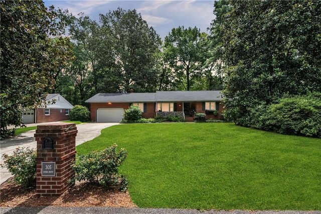 305 Sierra DR, Chesapeake, VA 23322