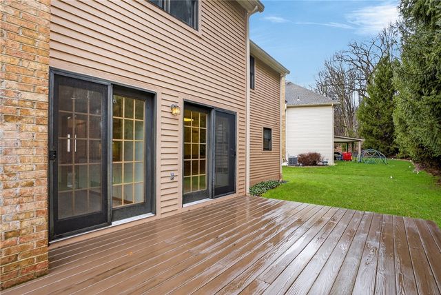 425 Stag Horn Dr, Mccandless, PA 15090