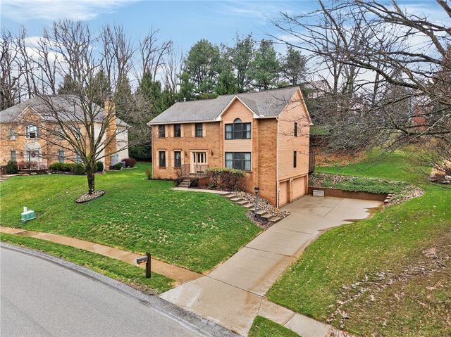 425 Stag Horn Dr, Mccandless, PA 15090