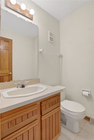 425 Stag Horn Dr, Mccandless, PA 15090