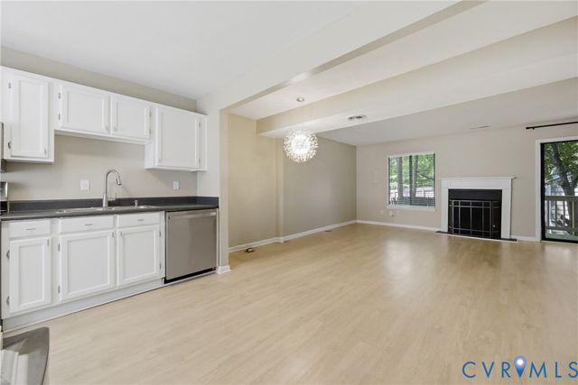 1907 Airy Cir, Henrico, VA 23238
