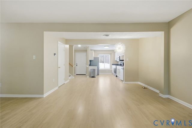 1907 Airy Cir, Henrico, VA 23238