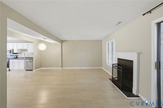 1907 Airy Cir, Henrico, VA 23238