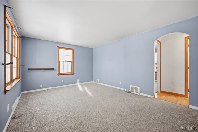 90 Willow Drive, Tonawanda, NY 14150