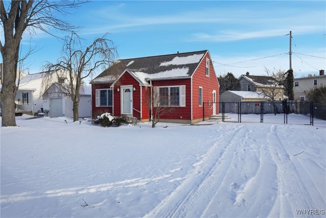 90 Willow Drive, Tonawanda, NY 14150