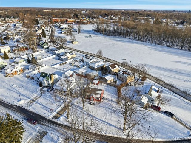 90 Willow Drive, Tonawanda, NY 14150
