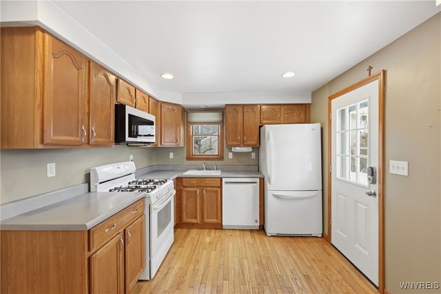 90 Willow Drive, Tonawanda, NY 14150