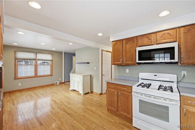 90 Willow Drive, Tonawanda, NY 14150