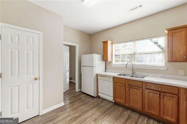 6750 Sunset Hills Boulevard, Rex, GA 30273